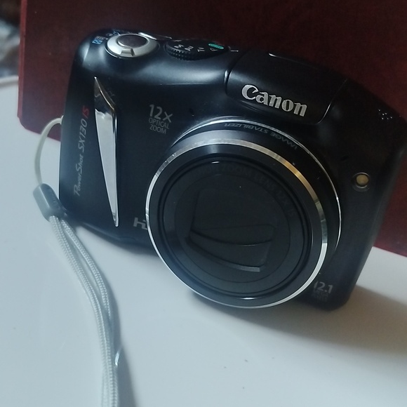 Canon PowerShot SX130, 12 Times Optical Zoom - Picture 8 of 8